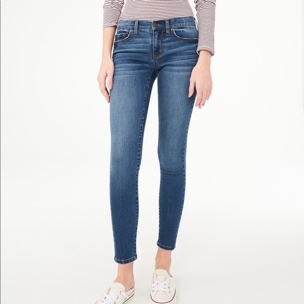 NWOT mid rise denim skinny jeans